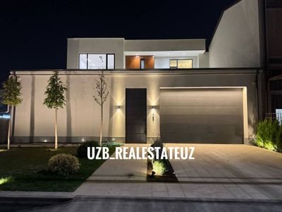 Ор-р: Центр Луначарский Продается Новый Евро Hi-Thech 3,3.соток 500м2