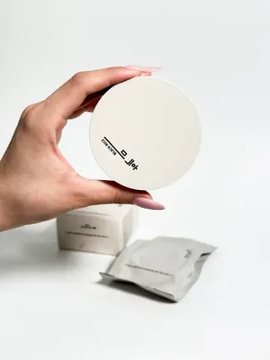 Кушон увлажняющий с рефилом Black Rice Long-Lasting Cushion SPF50+ PA+++