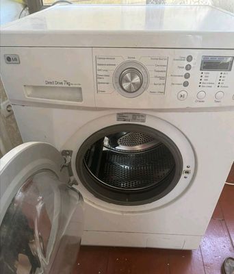Продается стиральная машина