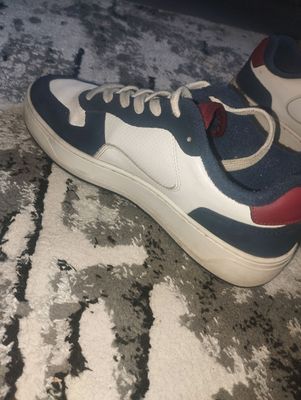 Levis krossovka