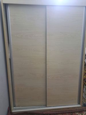 купе шкаф сотилади срочна