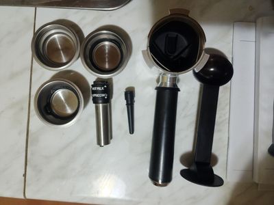 Кофемашина De'Longhi EC685.W