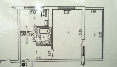 Продаётся в М.Улугбекском рне ФЕРУЗА 1/3/4 БАЛКОН 2Х6 УЛУЧШЕНКА Чистая