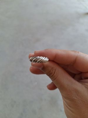Продам серебряное кольцо