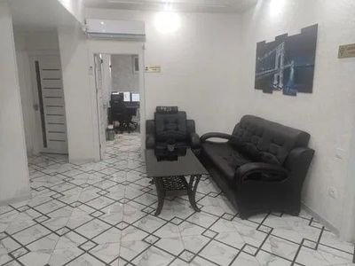 Чиланзар 23 квартал ор фархадский 130м² цокольный этаж 2линия Юр адрес