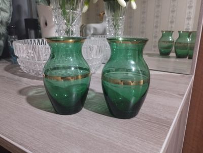 Вазочка из цветного купоросного стекла, золочение, ЛЗХС, СССР, 1950-е.