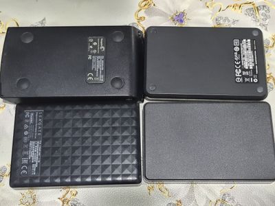 Fleshka SSD 1 tb (1000 mb) komptyuterga, televizorga, mashinaga va xok