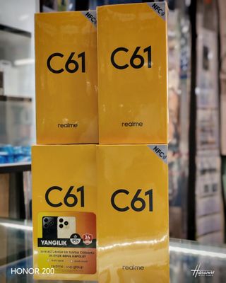 Realme C61 8/256 неубиваемый