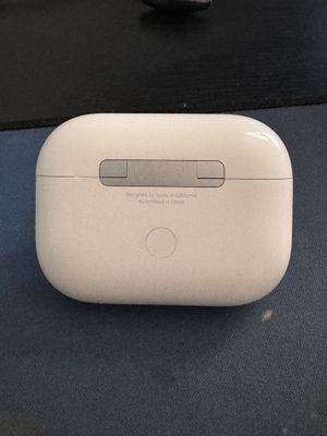 Airpods pro lightning