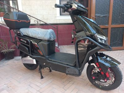 Скутер янги юрмаган 1500в