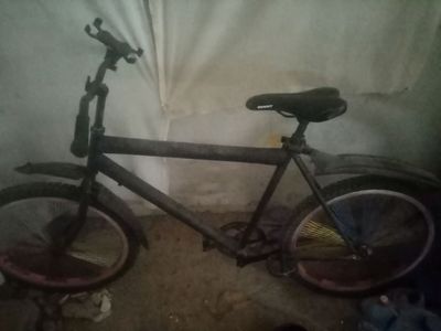 велосипед и компьютерные запчасти