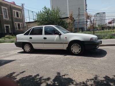 Nexia. 1 rangi oq