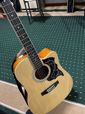 Gitara Acoustic akustik