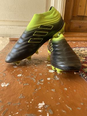 Butsi Adidas 43 razmer