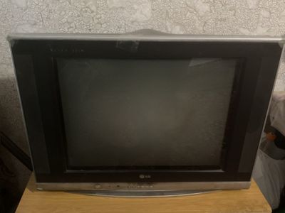 Продаются два телевизора Lg