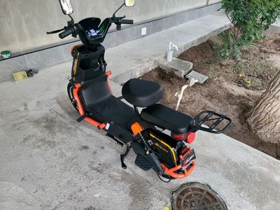 скутер skillmax.