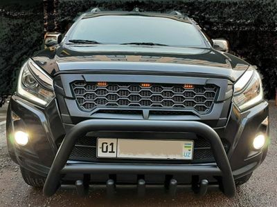 Радиаторная решетка D-MAX