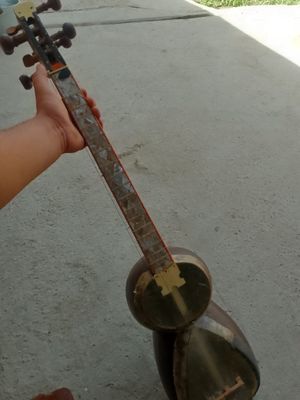 Tor sotiladi cholgʻu asbobi