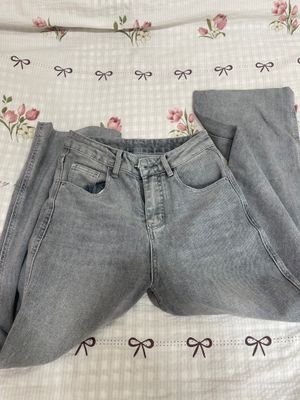 Продам джинсы на S/XS — в отличном состоянии