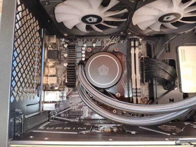 Продам готовую базу для ПК AMD Ryzen 7 5800X 8-Core+GigabyteB550M+16gb