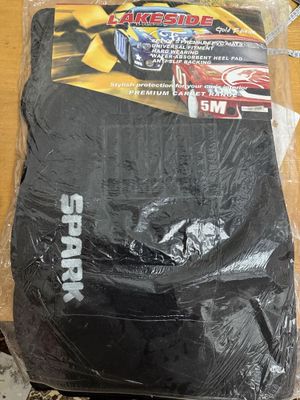 spark polik gilamli