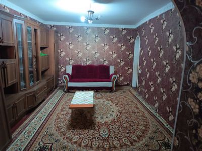 Срочно сдаётся квартира без маклера ориентир фуд Сити базар