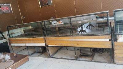 Витрина сотилади