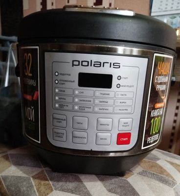 Продам мультиварку Polaris.