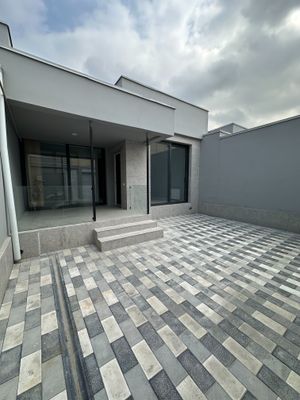 Академгородок, евродом , 2- сотки, 100 кв, 127000!