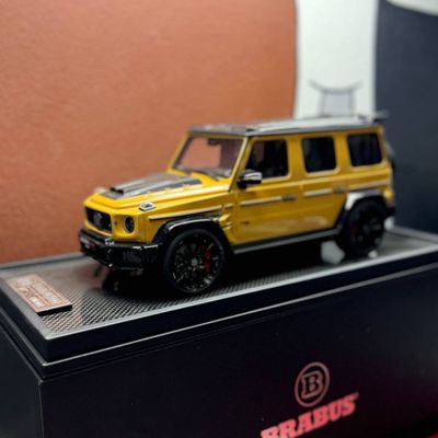 Brabus 800 g63 vagon 1:18 колекционная моделька