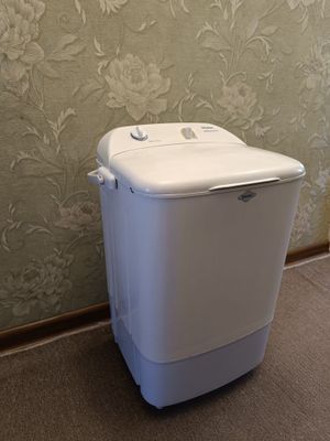 Продается стиральная машина Haier в хорошем состоянии.
