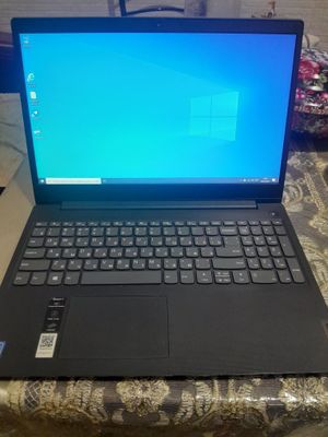 Lenovo ideapad3 sotiladi