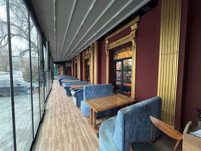 Продается здание Яккасарайский р-н есть терасса, паркинг
