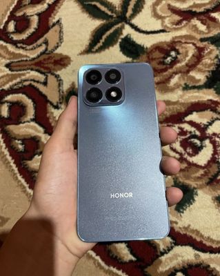 Продается Honor x 8A 128/8