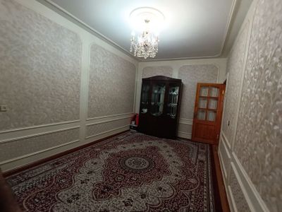 Ижарага (Оилалиларга) Хувайдо махалласида 4 хонали уй берилади