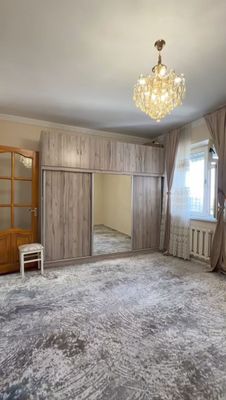 Shayhontohurda kvartira srochna sotiladi