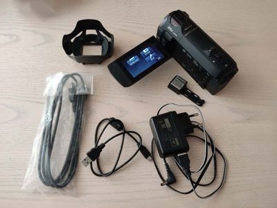 Видеокамера Panasonic HC-VX980 и аксессуары