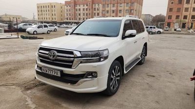 Продается Toyota Land Cruiser 200