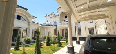 Farg’ona shahrida dabdabali hovli