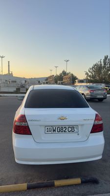 Chevrolet nexia 3