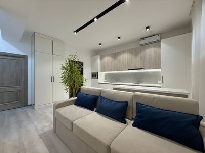Аренда 2/0/5 51м2 в КД Botanica de luxe, ор-р: Школа Wist