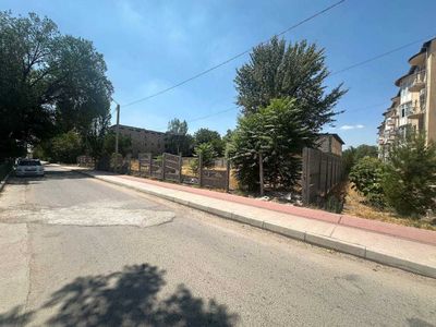 Продаётся земельный участок под коммерцию в Мирзо-Улугбекском районе!