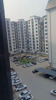 Sergeli 6A "CHINA " Hausda kadastiri chiqqan 56kv uy sotiladi