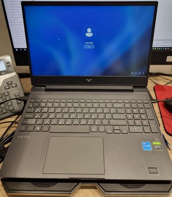 HP Victus 15 i5 12450h rtx3050