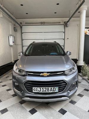 Chevrolet Tracker premier
