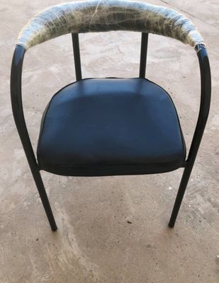 Stul sotiladi arzon1