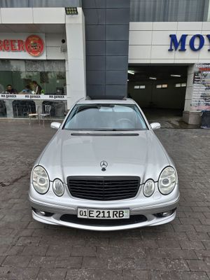 M-B W211 E500 AMG Official/Original