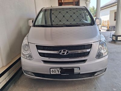 Hyundai stared 2009 yil