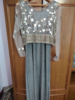 ayollar libosi