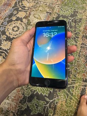 Iphone 8 plus sroshnaa